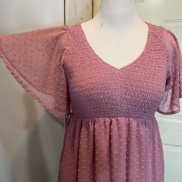 Elegant Pink Maxi Dress - Picture 5 of 11